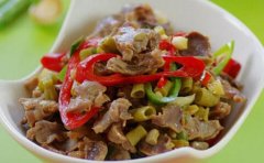 酸豆角爆炒鸡胗