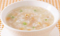 炎热夏季养生多进稀食